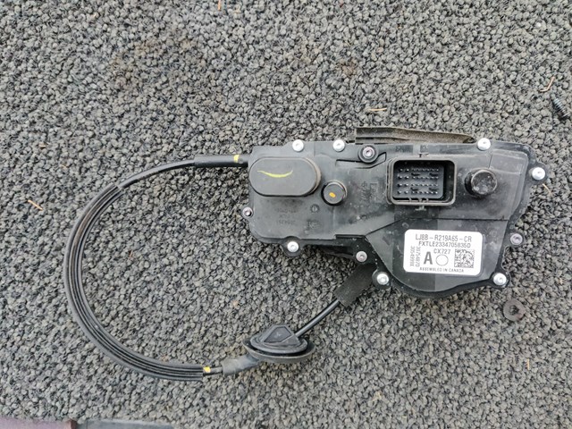 Запор кабины LJ8Z58219A65P FORD