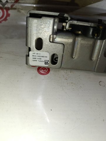 2256255 FORD Замок двери задней левой распашной нижний купить в Сумы