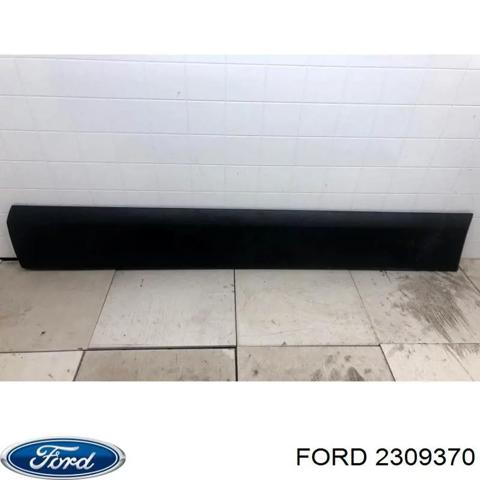 Молдинг двери задней правой 2309370 FORD