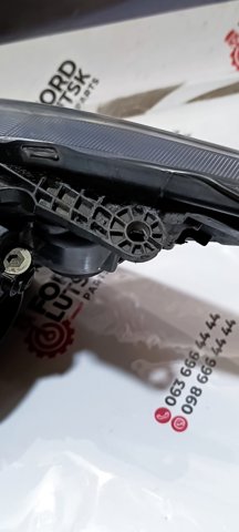 FORD 2310688 Правая фара в наличии Одесса