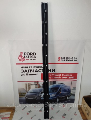 2366712 Накладка (молдинг) порога наружная задняя правая купить Хмельницкий