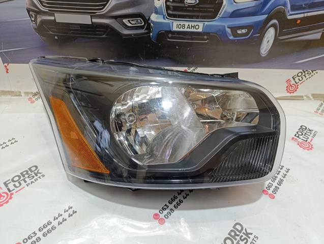 CK4Z13008J FORD Правая фара купить в Львов