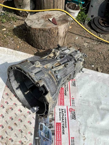 Коробка передач в сборе с главной передачей и дифференциалом DC1R7003AC FORD