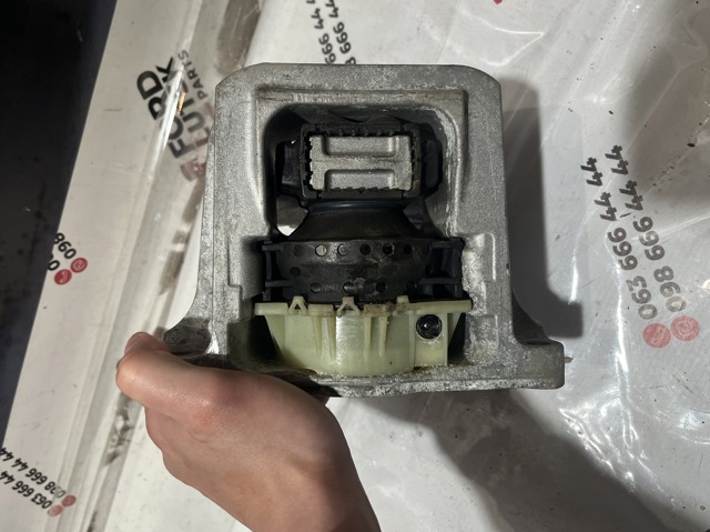 GK216F012CD FORD Подушка (опора) двигателя правая купить в Львов