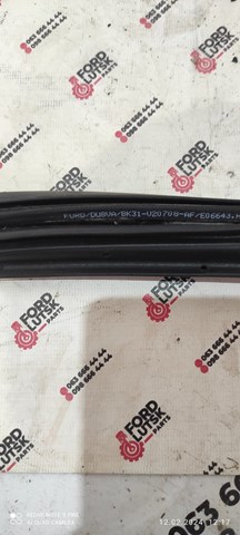 Прокладка двери передней, правой (на кузове) KK31V20708CA FORD