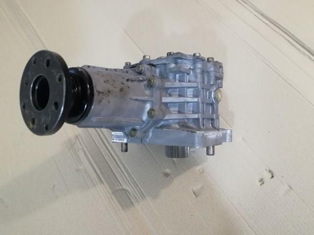 Коробка раздаточная в сборе 473003B300 HYUNDAI