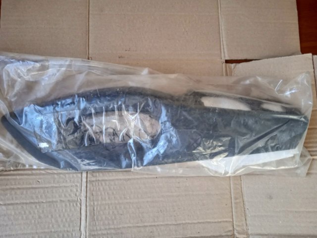 806832629R купить Киев