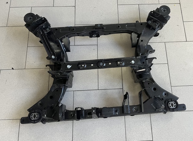 Поперечка задней подвески 55405KL000 HYUNDAI