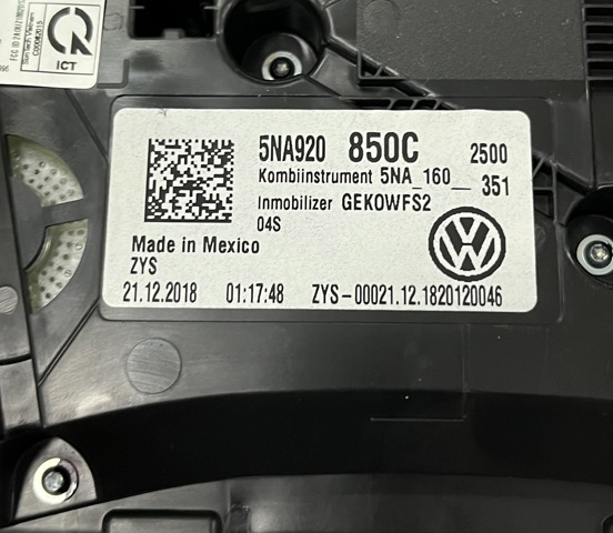 VAG 5NA920850C Приборная доска (щиток приборов) в наличии Винница