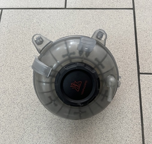 Расширительный бачок охлаждения 5QM121407C VAG
