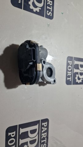 Клапан рециркуляции отработавших газов EGR 147106RR0B NISSAN