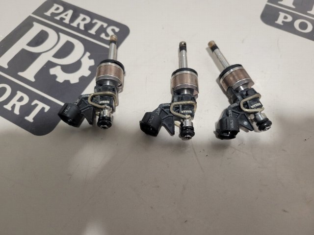 Форсунка инжектора 166006RC1C NISSAN