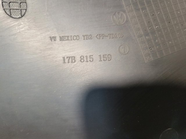 VAG 17B815159 в наличии Киев