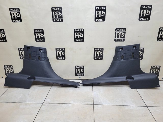 Обшивка стойки кузова внутренняя, средняя нижняя левая 1UD03DX9AC CHRYSLER