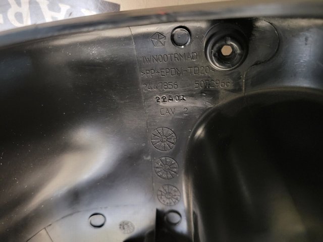 1WN00TRMAD CHRYSLER купить в Сумы