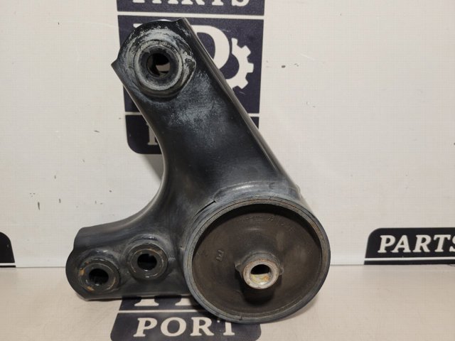 21930K4100 HYUNDAI Задняя опора двигателя купить в Черкассы
