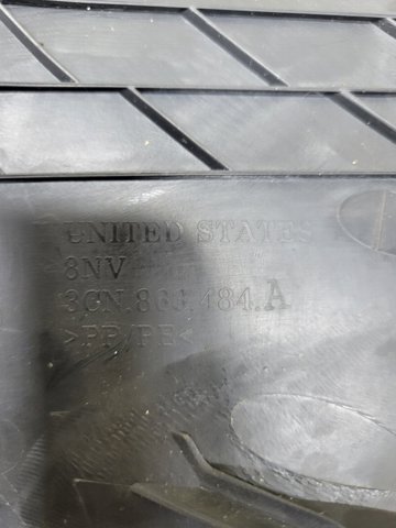 VAG 3CN863484A Обшивка стойки кузова внутренняя передняя правая в наличии Ужгород