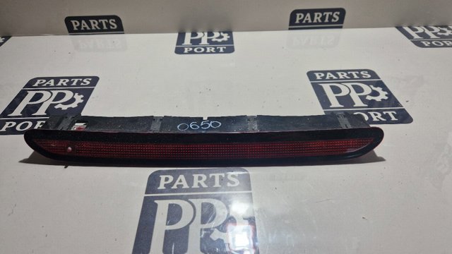VAG 3CN945087 Стоп-сигнал задний дополнительный в наличии Тернополь