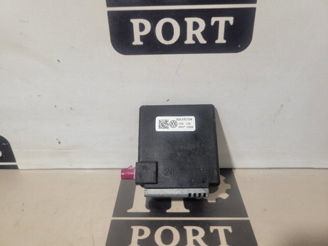 Антенна GPS 3G9035534 VAG