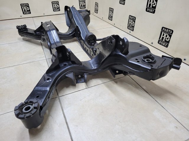 4100A338 MITSUBISHI Подрамник задний купить в Житомир