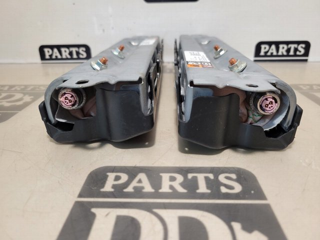 GM 42788652 Подушка безопасности (AIRBAG) пассажирская, защиты коленей в наличии Полтава