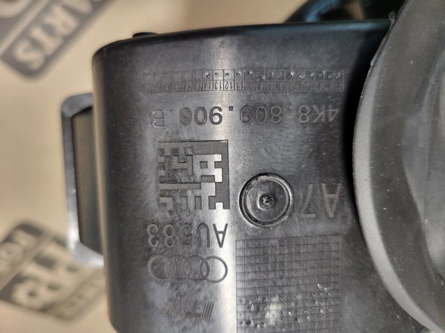VAG 4K8809906B Корпус заливной горловины топливного бака в наличии Черновцы