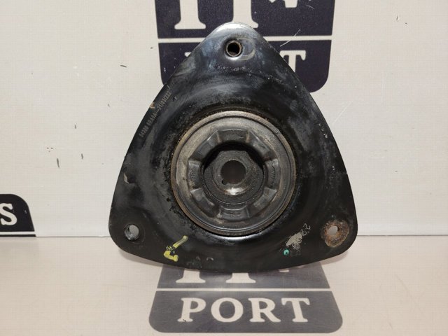NISSAN 543206RA0A Опора переднего амортизатора в наличии Киев