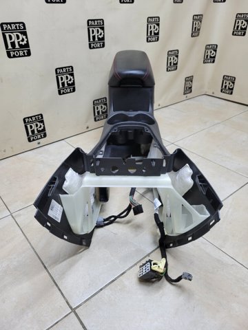 Консоль центральная панели управления 5SF14DX9AC CHRYSLER
