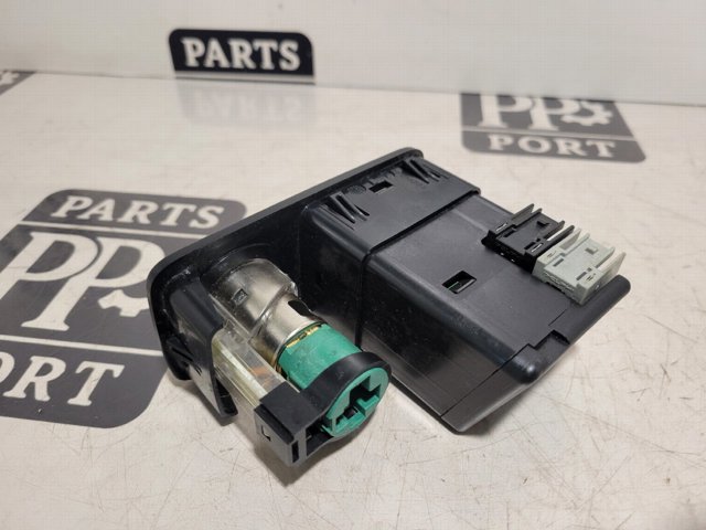 68146071AC CHRYSLER купить в Ирпень