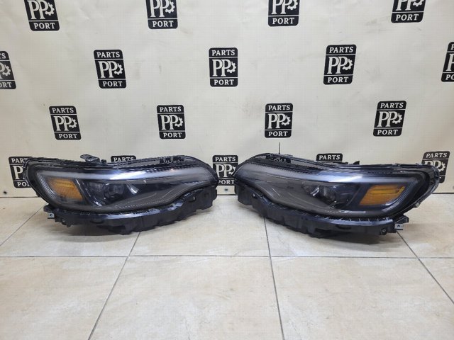 68275944AF CHRYSLER Фара правая купить в Черновцы