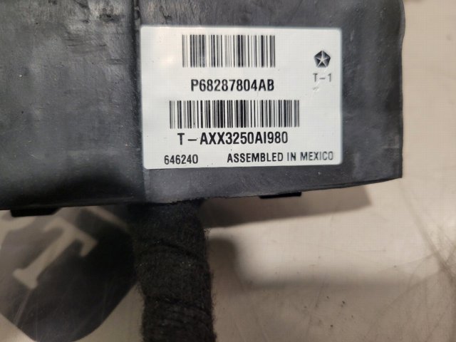 CHRYSLER 68287804AB в наличии Украина
