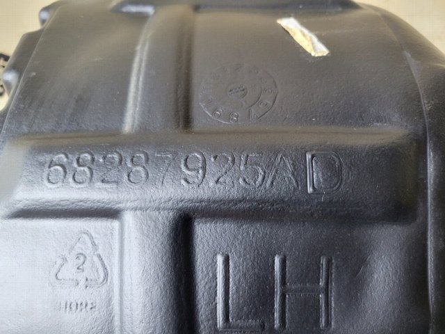 68287925AD CHRYSLER Подкрылок задний левый купить в Житомир