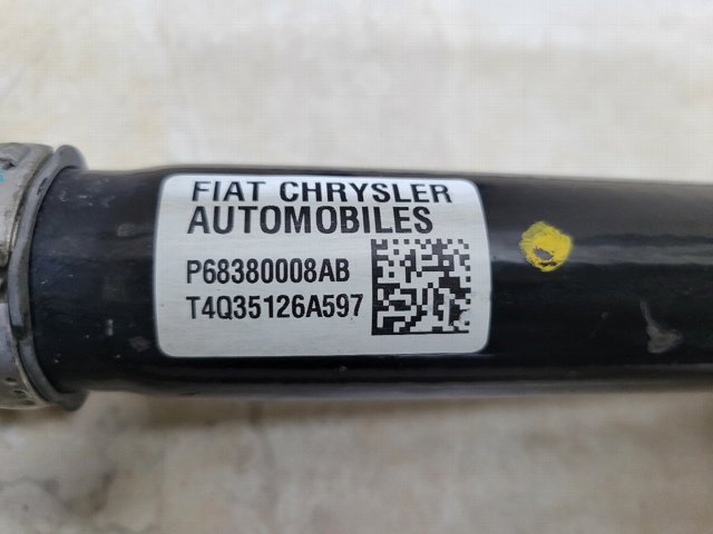 CHRYSLER 68380008AB Полуось задняя правая в наличии Чернигов