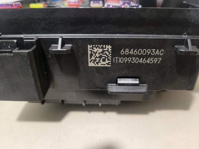 68460093AC CHRYSLER купить в Ужгород
