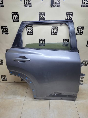 Дверь пассажирская задняя правая 821006RR0B NISSAN