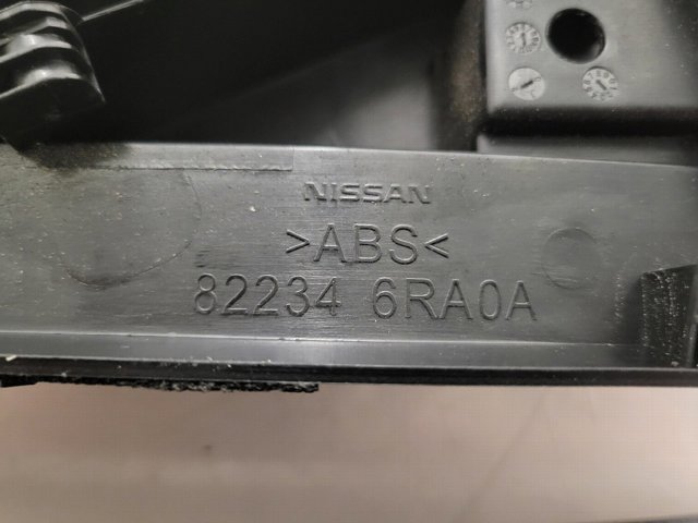 822346RA0A NISSAN Накладка двери задней правой вертикальная купить в Хмельницкий