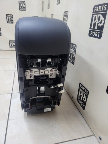 HYUNDAI 84660GI000NNB Подлокотник центральной консоли в наличии Чернигов
