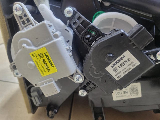 97200GI000 HYUNDAI Корпус печки в сборе купить в Хмельницкий