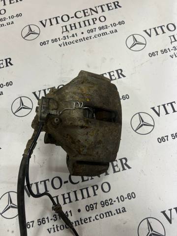 Суппорт тормозной, передний, левый A0014206383 MERCEDES