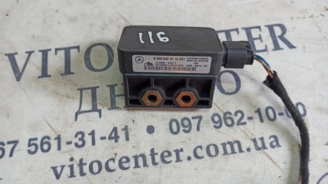 Датчик угла/скорости поворота авто A0035422318 MERCEDES
