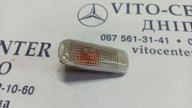 Повторитель поворота в крыло A1638200121 MERCEDES