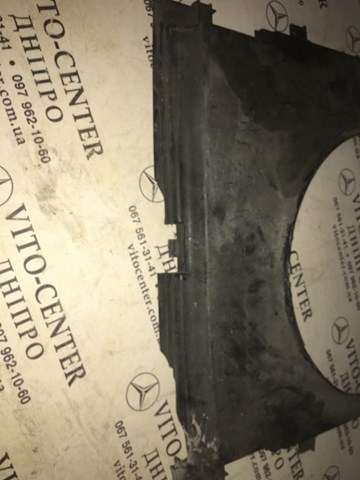 Кожух радиатора охлаждения A6395050855 MERCEDES