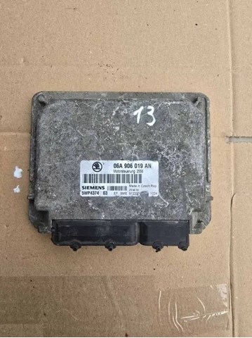 Модуль управления двигателем 06A906019AN VAG