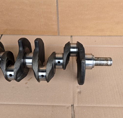 122011649R RENAULT Коленвал двигателя купить в Ирпень