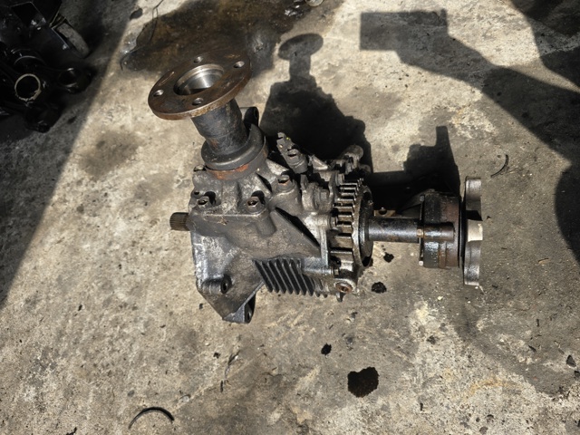 Коробка раздаточная в сборе 331008H510 NISSAN