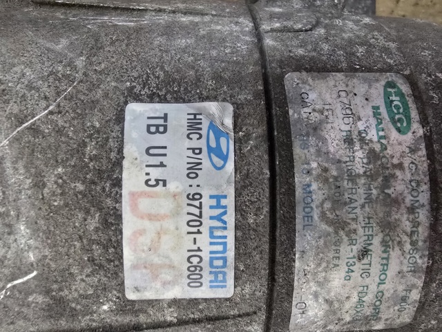 977011C600 Компрессор кондиционера купить Ужгород