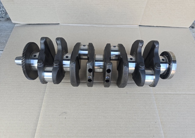 Коленвал двигателя RF5C11300A MAZDA