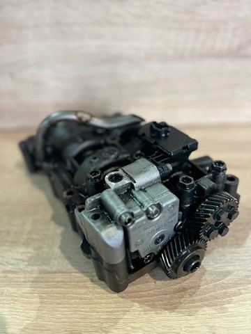 03G115105G VAG Насос масляный купить в Хмельницкий