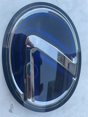 TOYOTA 5314130500 Эмблема решетки радиатора в наличии Каменское