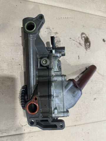 Маслонасос A2701800700 MERCEDES